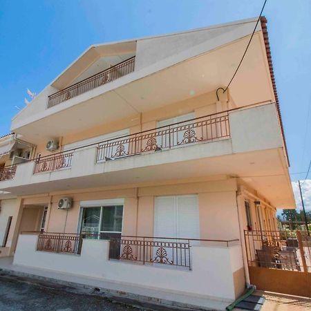 Camares Home Sparta Esparta Exterior foto