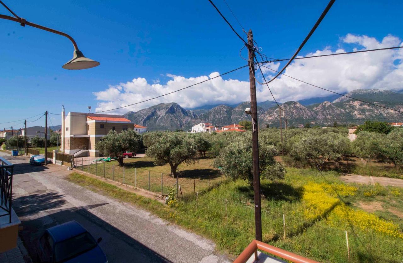 Camares Home Sparta Esparta Exterior foto